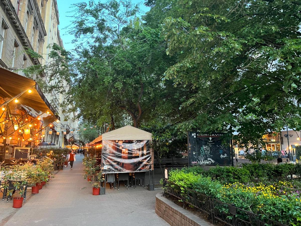 Apartamento Casa Nora Liszt Ferenc Ter Budapest Exterior foto